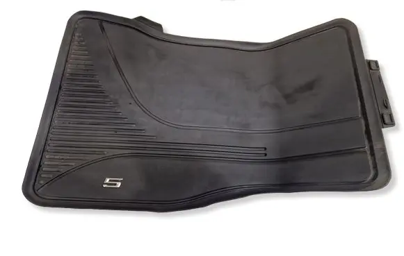 BMW 5 G30 G31 G38 Front floor mat 2414218