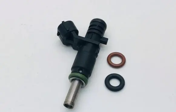 Volkswagen New Beetle Fuel injector 07K906031C
