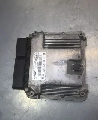 Opel Insignia A Engine control unit/module 55574903