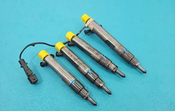 Audi A6 S6 C5 4B Fuel injector 028130201S IMPRK1550483