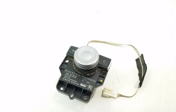 Mercedes-Benz GLK (X204) Multifunctional control switch/knob A2048707658