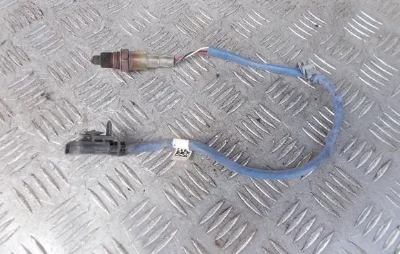 Volvo XC40 Lambda probe sensor 31697211