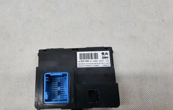 Citroen C3 Other control units/modules 9832228080