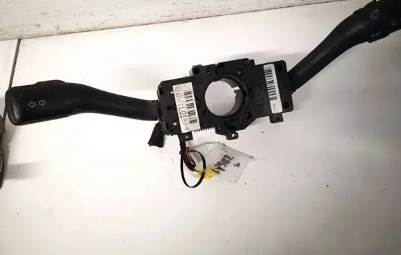 Audi A3 S3 8L Wiper turn signal indicator stalk/switch 8l0953513g