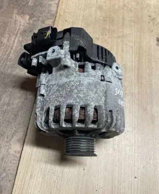 Peugeot 3008 I Generator/alternator 9675753680 2623000A 4014265
