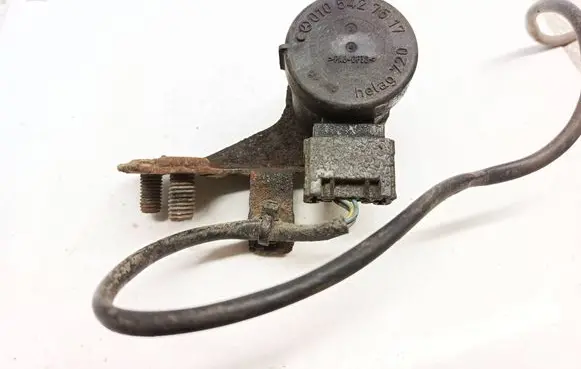 Mercedes-Benz E W210 Headlight/headlamp level sensor 0105427517