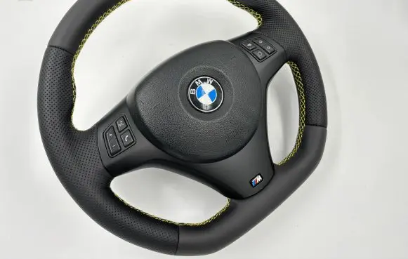 BMW 1 E82 E88 Steering wheel