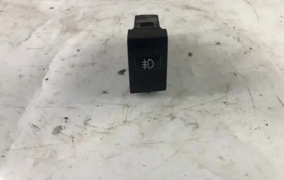 Fog light switch