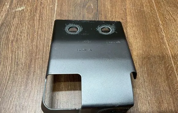Jaguar F-Pace Fender mounting bracket HK8316A142AB