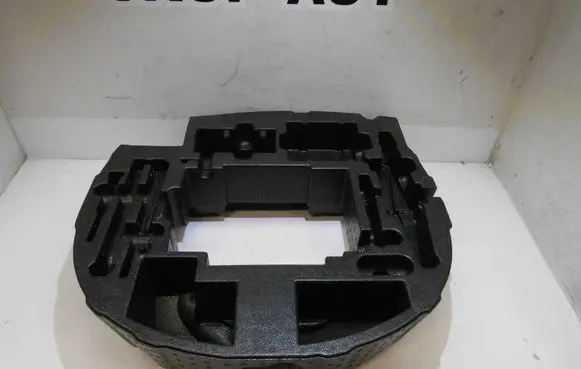 Volkswagen Polo VI Tool box 2G0012115P