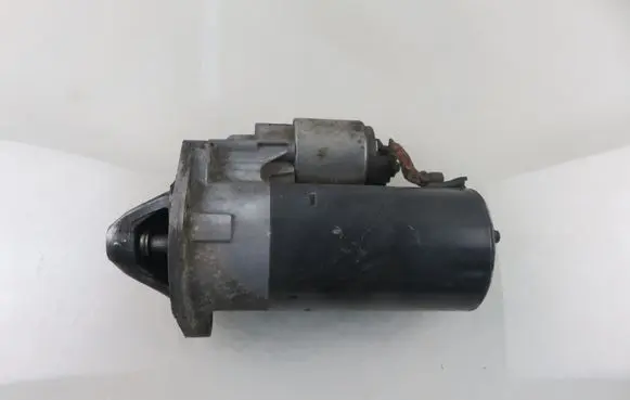 Ford Focus Starter motor 0001109341