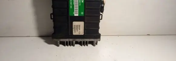 Volkswagen PASSAT B3 Engine control unit/module 443907403 0280000711