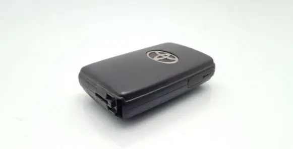 Toyota Auris 150 Ignition key/card 6951552110 899040D030