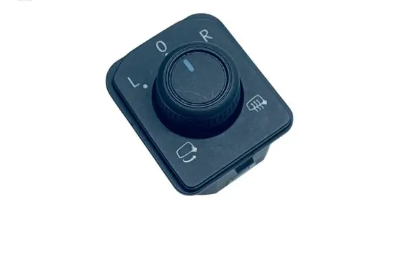 Wing mirror switch