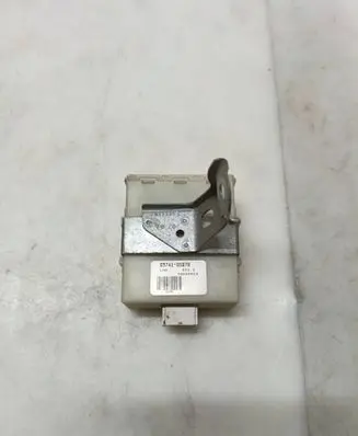 Toyota Avensis T250 Door control unit/module 8974105070 73668012