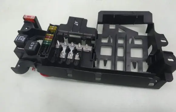 Audi A8 S8 D3 4E Fuse module 4E0971846