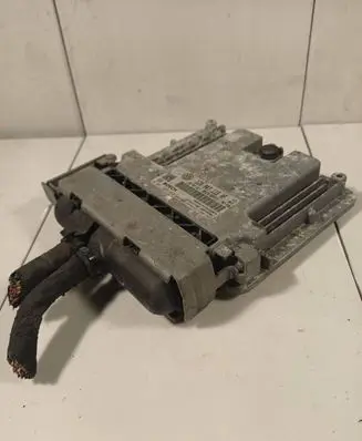 Skoda Octavia Mk2 (1Z) Other control units/modules 1Z0907115AF 0261S05868 1Z0907115F