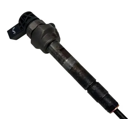 BMW 3 F30 F35 F31 Fuel injector 13537810702 7810702 13538576298