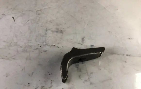 Nissan Patrol Y61 Fuel Injector clamp holder