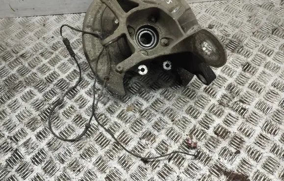BMW 5 F10 F11 Rear wheel hub