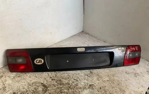Volvo S40, V40 Tailgate rear/tail lights