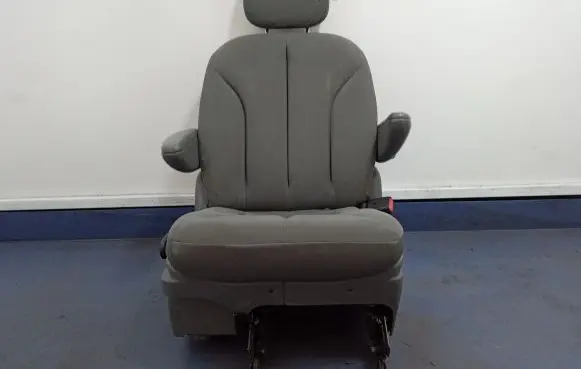 Chrysler Voyager Second row seats 