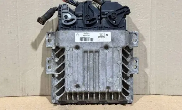 Renault Master III Engine control unit/module 237105093R