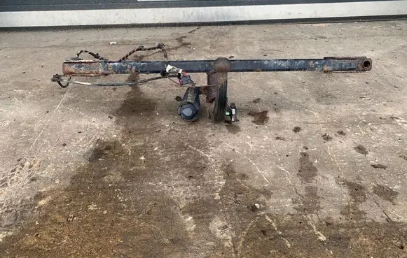 Skoda Yeti (5L) Tow bar set 317077 10680976 5L0804875A