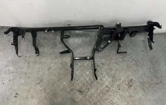 Audi TT TTS RS Mk3 8S Dashboard cross member/frame bar 