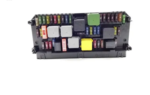 Mercedes-Benz E W212 Fuse box set A2129006924 A2129015304 A2319021501