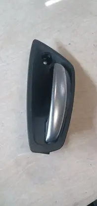 BMW 1 E81 E87 Front door interior handle 10628510