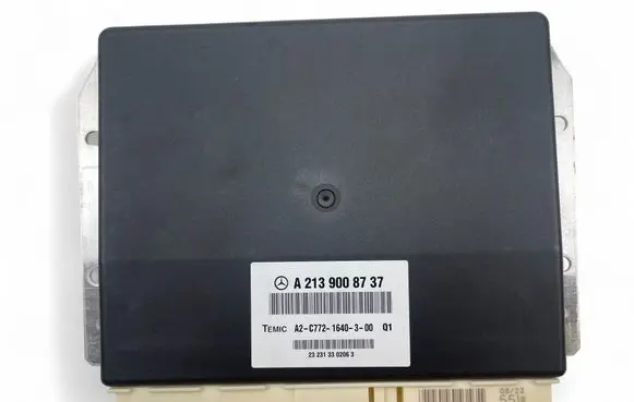 Mercedes-Benz E W213 Other control units/modules A2139008737