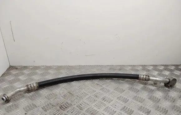 Audi A4 S4 B9 Air conditioning (A/C) pipe/hose 8W0816743D