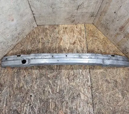 BMW 5 E39 Front bumper cross member 8245858 51118245858