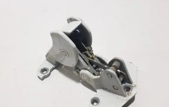 Renault Trafic III (X82) Loading door upper hinge 904008314R