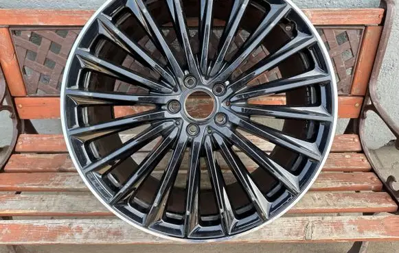 Mercedes-Benz EQE v295 R21 alloy rim 