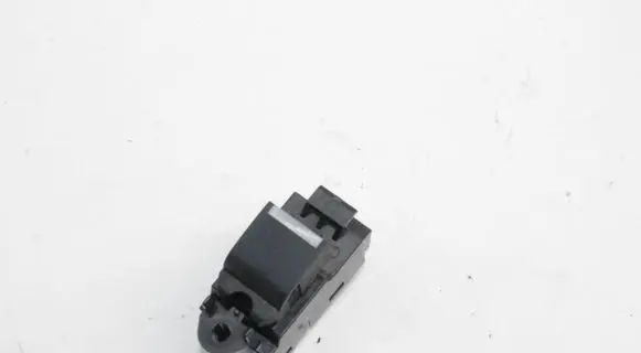 Land Rover Discovery Sport Electric window control switch FK7214717AB
