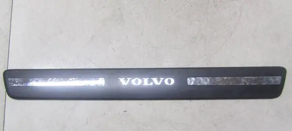 Volvo XC60 Front sill trim cover 31349213