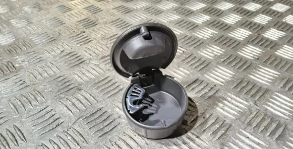 Citroen C8 Ashtray (front) 1489533077 226559