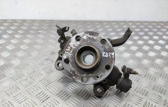 Skoda Octavia Mk3 (5E) Front wheel hub