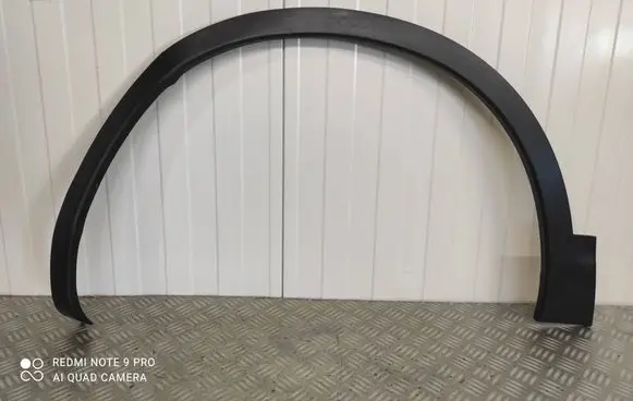 Nissan Qashqai Front arch trim 63811BR01A
