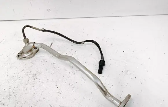 Chevrolet Volt II EGR valve line/pipe/hose 12655769 16W08