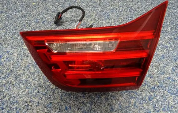 BMW 4 F32 F33 Tailgate rear/tail lights 7296102