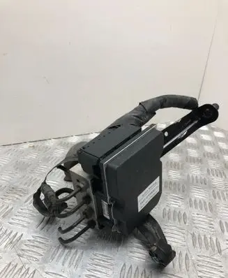 BMW 5 E60 E61 ABS Pump 6774854 6774852