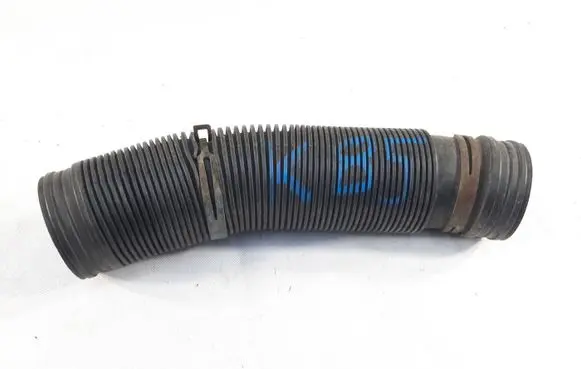 Skoda Octavia Mk1 (1U) Air intake hose/pipe 1J0129684J