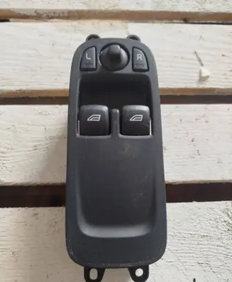 Volvo C30 Electric window control switch 31264925 10W092