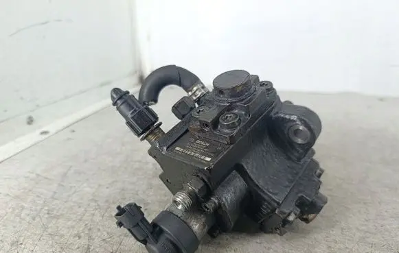 Fiat Bravo Fuel injection high pressure pump