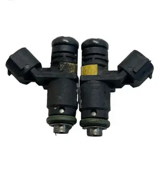 Skoda Fabia Mk1 (6Y) Fuel injector 6339004746
