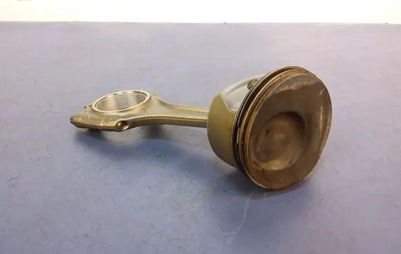 Porsche Panamera (970) Piston 
