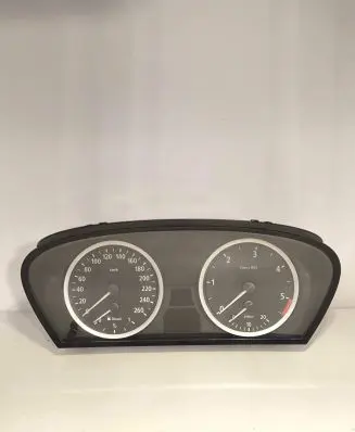 BMW 5 E60 E61 Speedometer (instrument cluster) 6945633 609030890